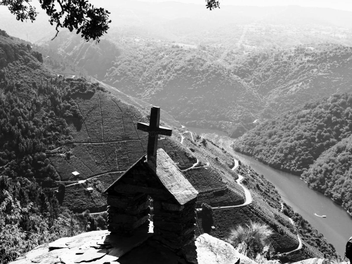Вилла Casa Doade, En A Ribeira Sacra Экстерьер фото